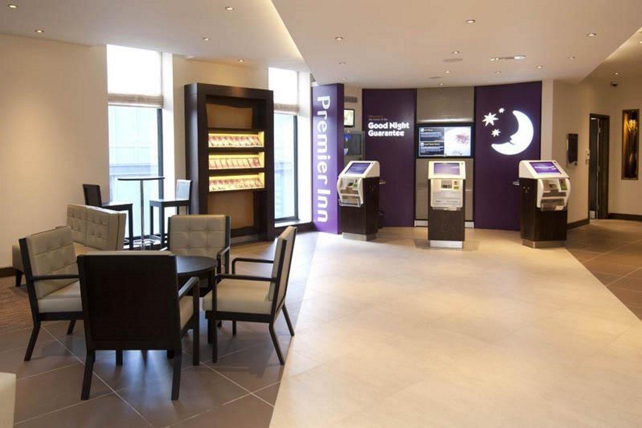 Premier Inn Liverpool City ภายนอก รูปภาพ